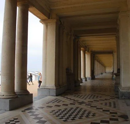 Aan Zee